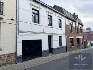 Prachtige woning met 4 slaapkamers.