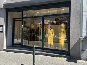 Commerce à remettre