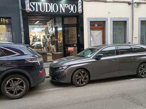 A louer rez-de-chaussée commercial