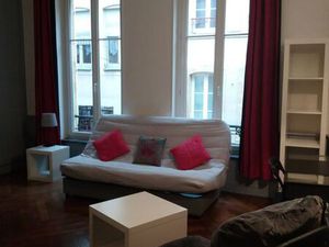 Location studio meublé centre historique de Metz