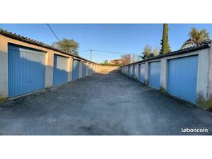 Garage à louer