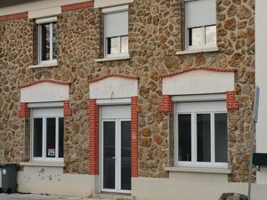 À LOUER – APPARTEMENT T3 DE 85 m² AVEC SOUS-SOL – REFAIT À NEUF