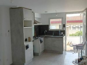 Limoux : F3 avec garage libre mi-mars