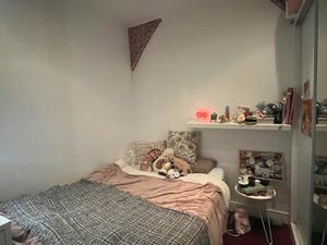 Apartment à lower - Rue Popincourt  Paris 11e