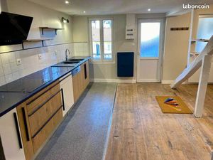 T3 rénové centre de ville de Pau