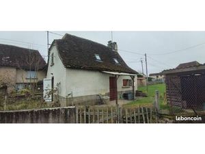 Proche Gramat petite maison jardin 2 chambres