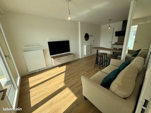 À louer : Superbe F2 meublé - Résidence neuve  Rueil-Malmaison