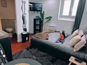 Studio centre ville de Cannes COURTE PERIODE / DISPONIBLE IMMEDIATEMENT jusqu'au 1er Mars 