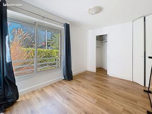 JUAN LES PINS - 2P - Square Pauline- 42m2 - Parking - Cave