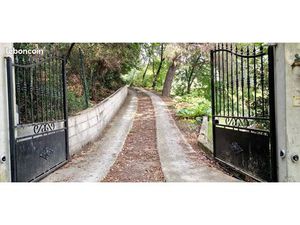 Terrain 2 pièces 1516 m²