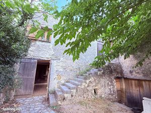 Grange 2 pièces 96 m²