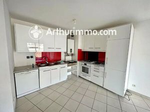 Appartement T3 avec Balcon + Garage - NEUVILLE SUR SAONE