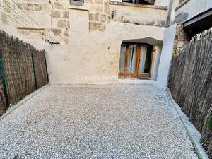 Appartement meublé 2 pièce(s) de 26.56 m2 avec cour  à Tarascon