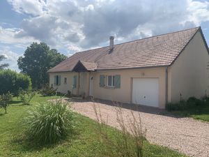 Maison de plain-pied de 2009 - Garage et terrain