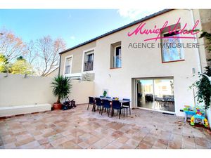 ACHAT - ST CYPRIEN PLAGE - CORPS DE MAS DE 1850 AVEC PISCIN