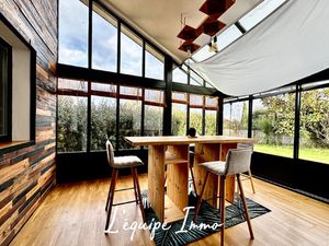 Maison meublée d'environ 104 m2 château Barbet LOMBEZ