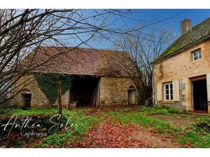 Maison en pierres et grande dépendance  avec terrain