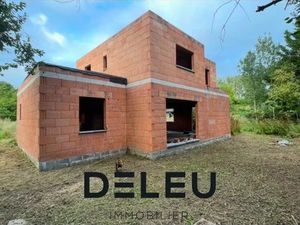 TERRAIN + MAISON EN COURS DE CONSTRUCTION