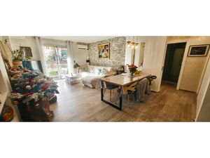 Vente appartement 4 pièces 91 m² Menton (06500)