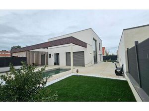 Maison Ormes 187.02 m² T-6 à vendre  725 000 €