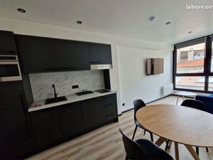 Appartement T2 meublé – 31 m² – Prestations haut de gamme – Paris 19ᵉ