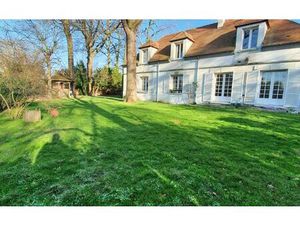 Location maison  150 m² T-4 à Le Vésinet  4 800 €