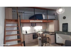 Location studio meublé centre ville