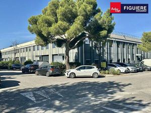 Local d'activités à louer