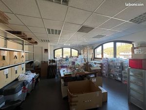 Local commercial 72 m²