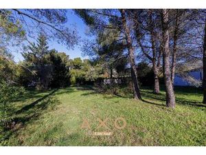 Terrain constructible viabilisé à vendre