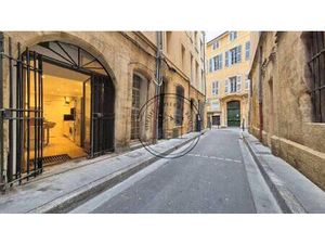 Local commercial à vendre