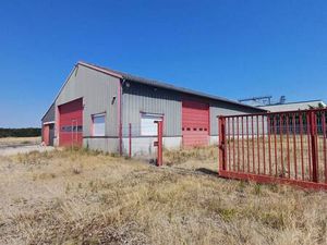 Local d'activités à louer