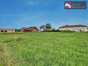 Terrain constructible viabilisé à vendre