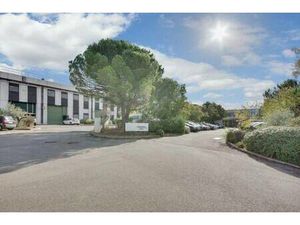 Local d'activités à louer