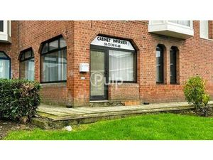 Local d'activités à vendre