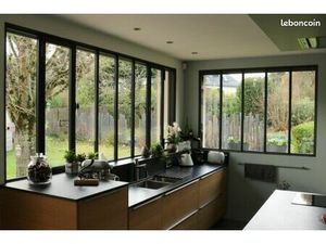 Loft/atelier/surface 4 pièces 90 m²