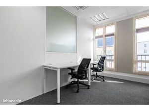 Bureau privé à louer pour 2 personnes à Paris Republique