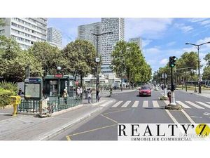 Local commercial 177 m²