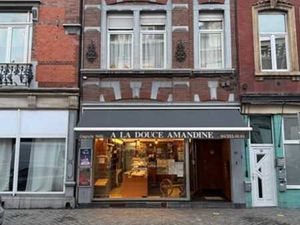 Immeuble mixte avec commerce + appartement au guillemins