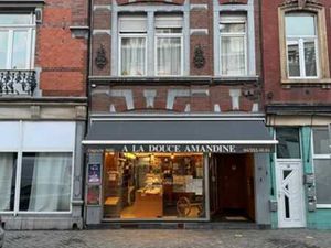 Immeuble mixte avec commerce + appartement au guillemins