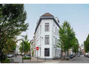 Appartement lumineux en rez-de-chaussée avec cave privée