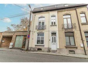 Spacieuse maison 4 chambres et jardin à proximité des grands