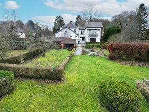 Demeure de caractère avec conciergerie sur plus de 24 ares