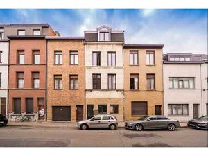 Appartement en rez-de-chaussée avec jardin privé