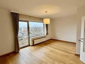 agréable appartement en séniorie