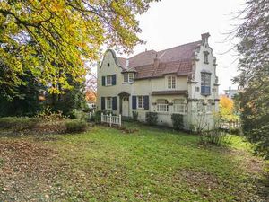 Villa historique à Uccle – Charme d’époque  superbe jardin