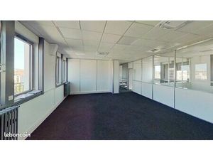 Bureaux 320 m²