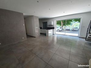 Maison de village 3 pièces 90 m²