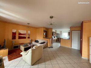 Appartement T4 à Gray