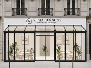 Local commercial 141 m²